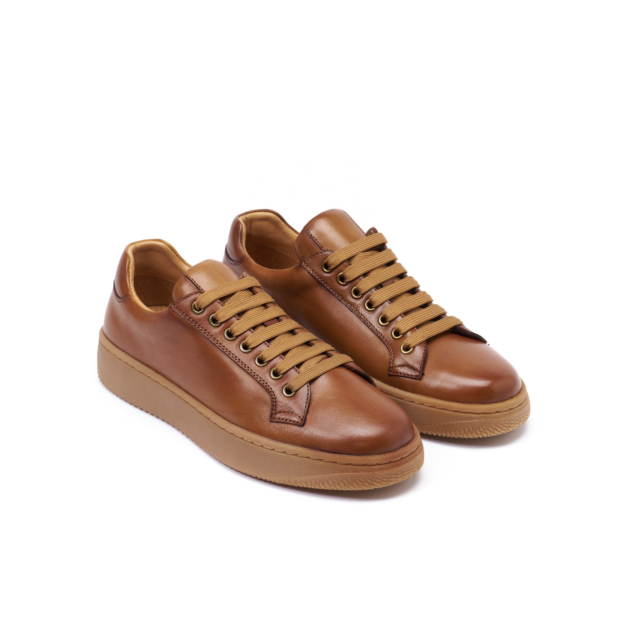 CLASSIC LACE-UP SNEAKER TAN BROWN