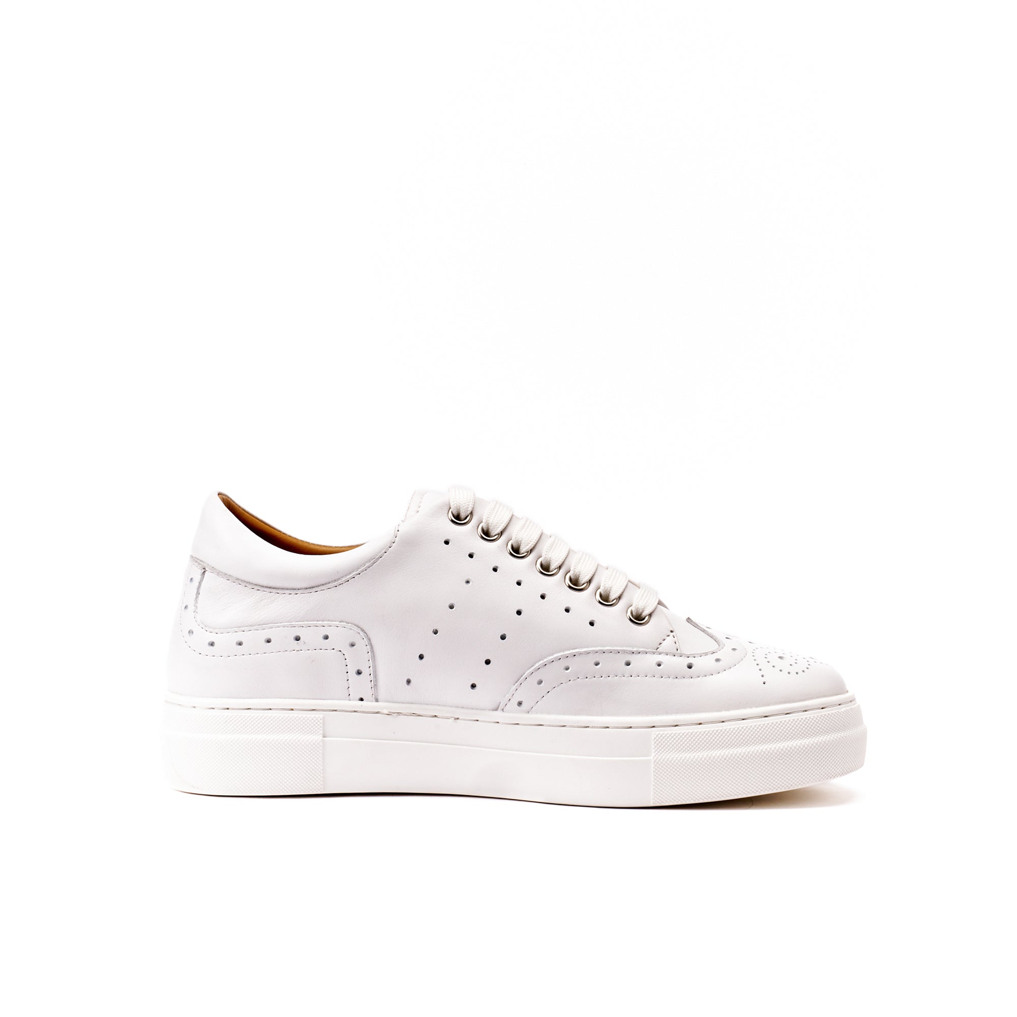 WING TIP SNEAKER WHITE