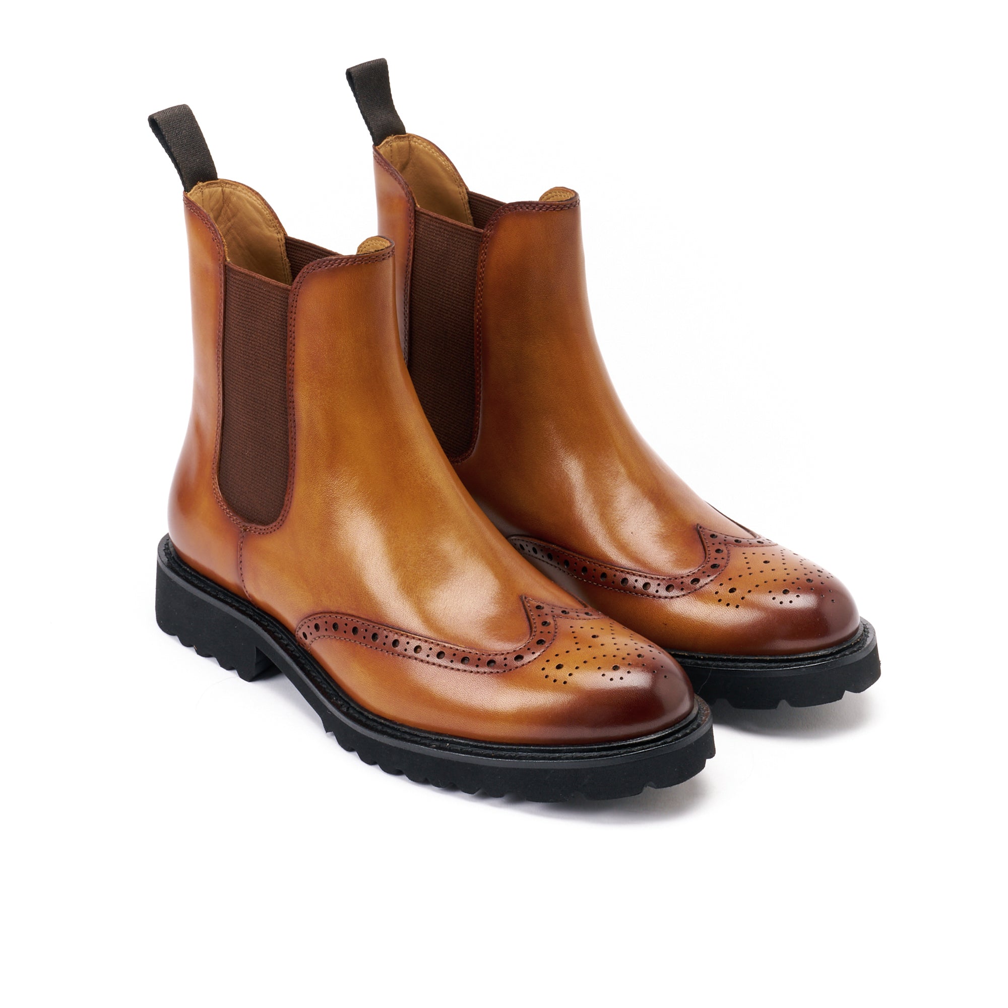 WING TIP CHELSEA BOOT TAN BROWN
