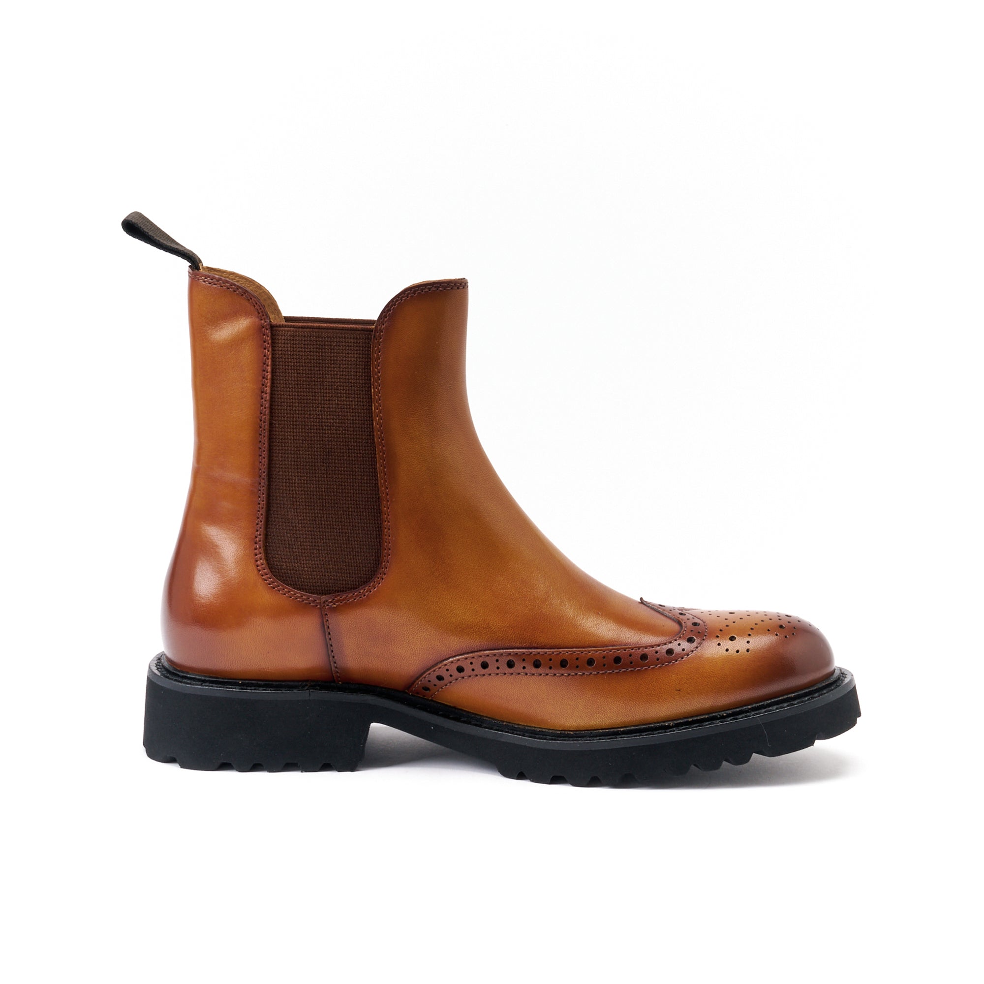 WING TIP CHELSEA BOOT TAN BROWN
