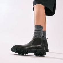 Load image into Gallery viewer, Chelsea boot black
