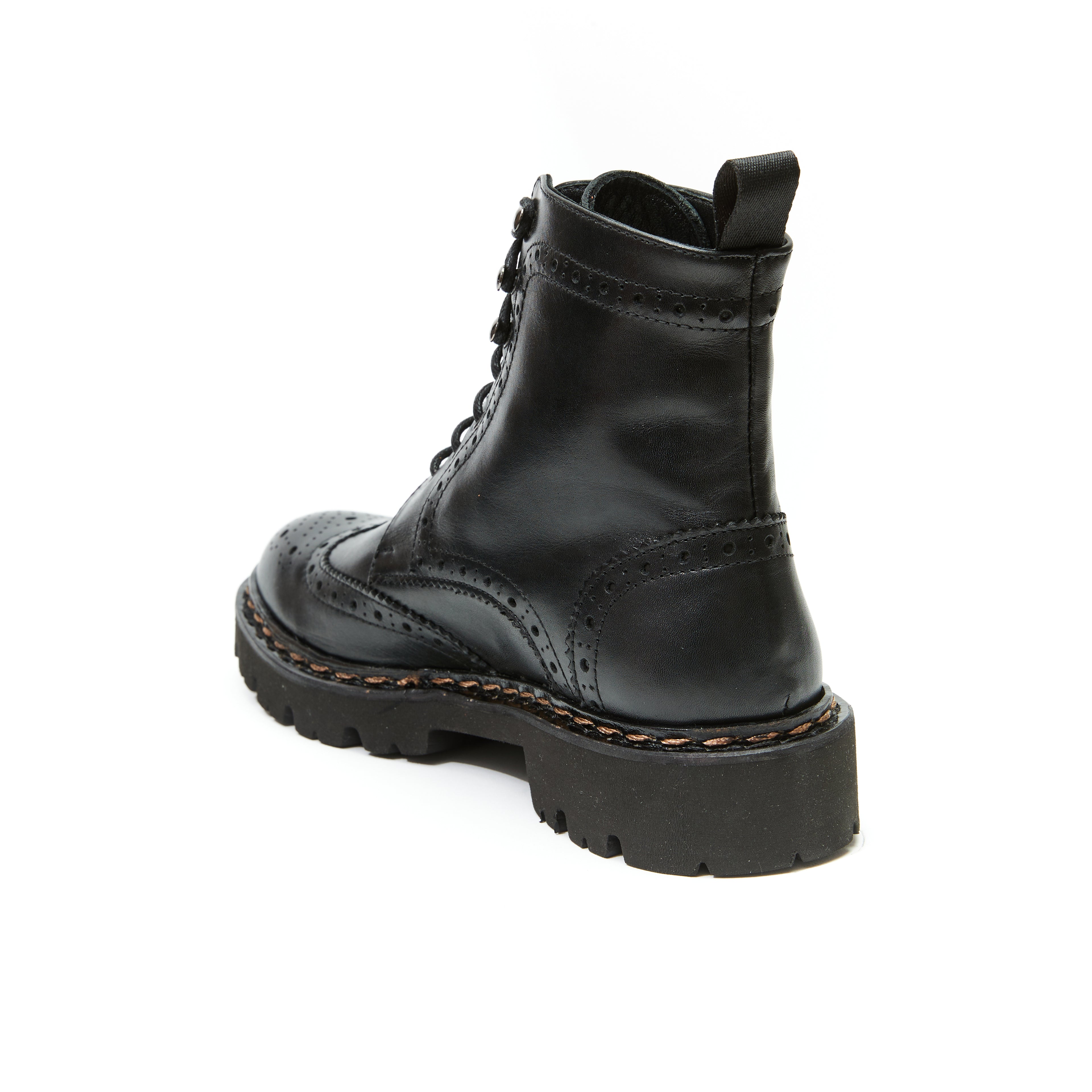WING TIP DERBY BOOT BLACK