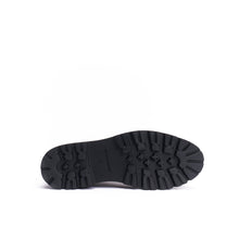 Load image into Gallery viewer, Wing tip derby boot black
