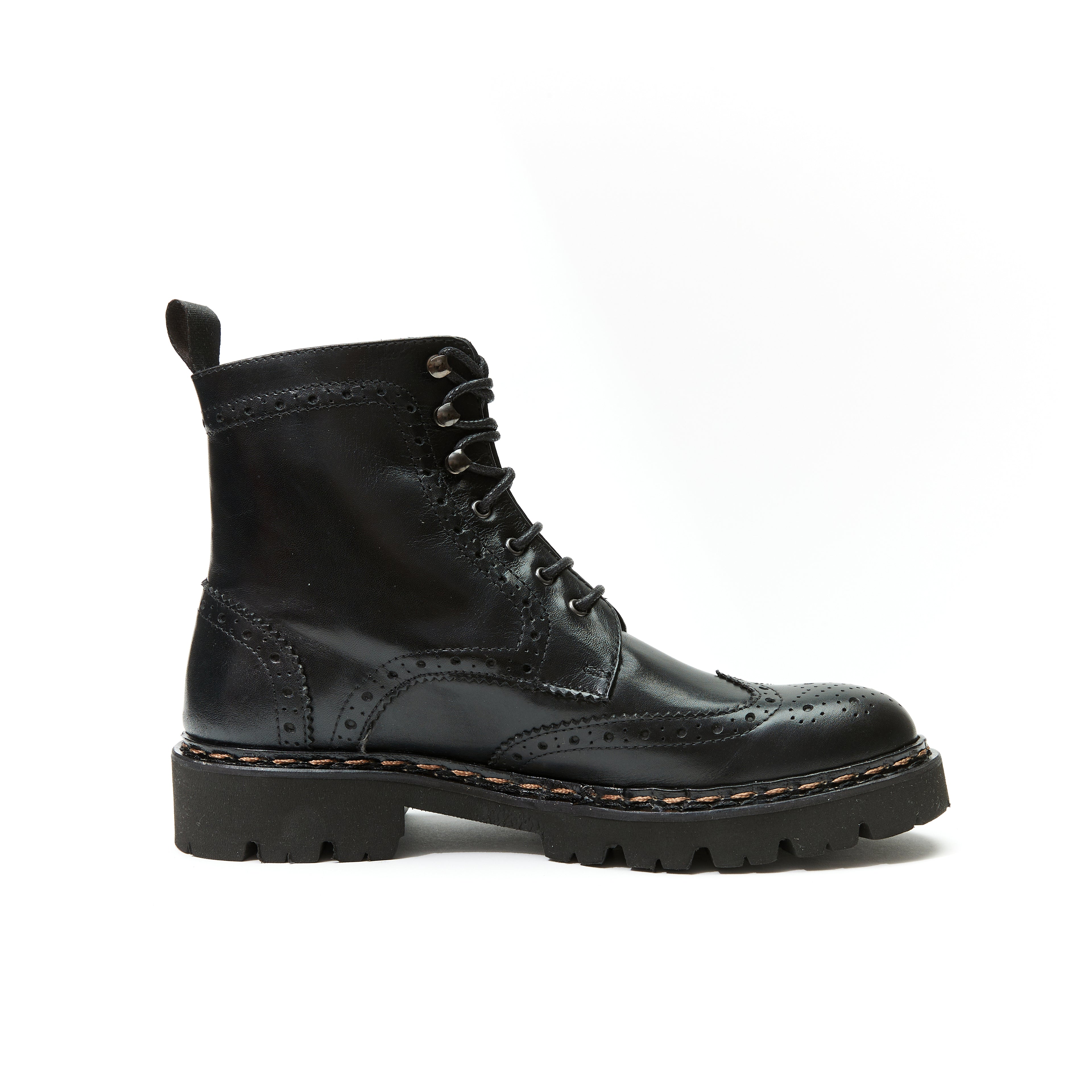 WING TIP DERBY BOOT BLACK