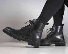 Load image into Gallery viewer, Wing tip derby boot black
