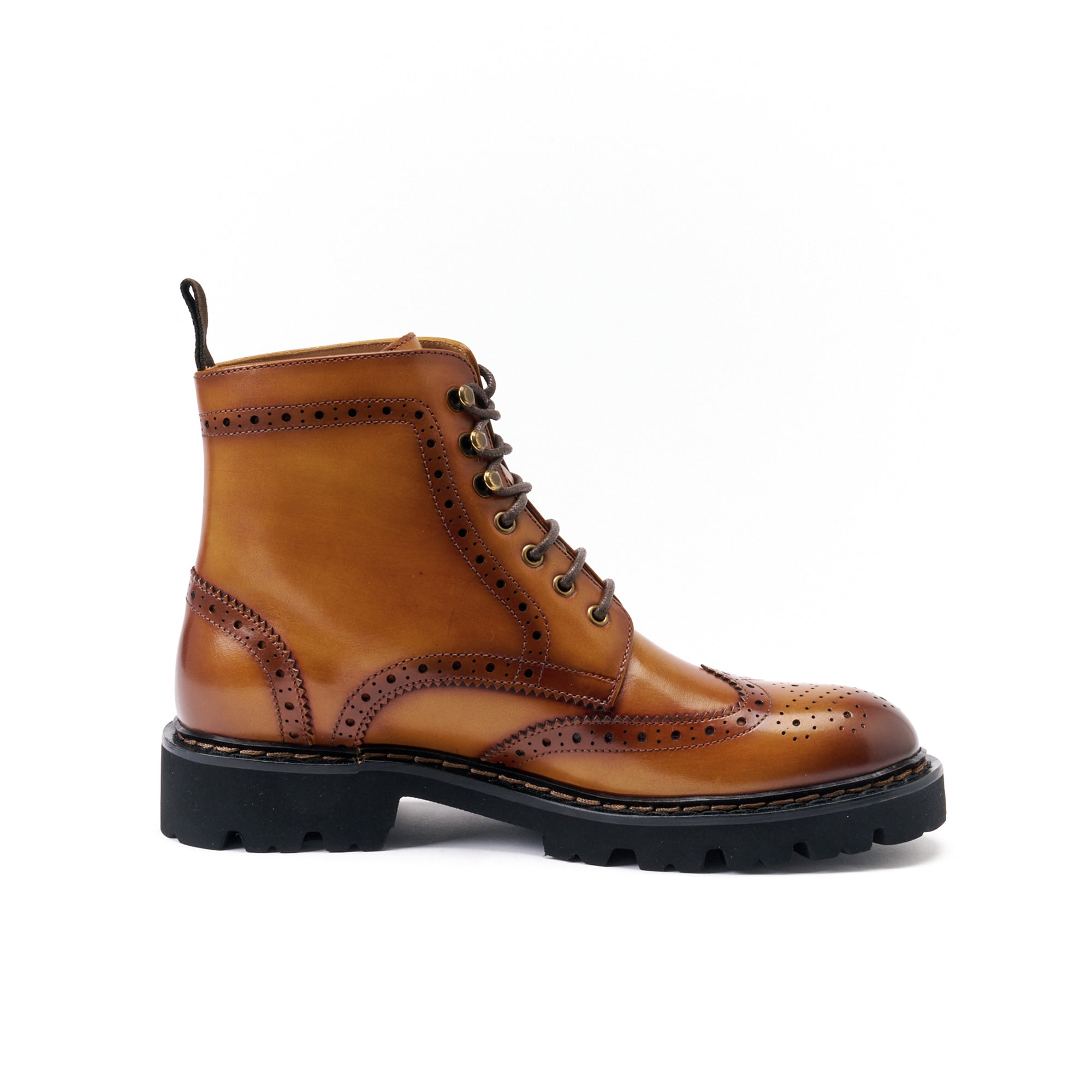 WING TIP DERBY BOOT TAN BROWN