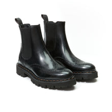 Load image into Gallery viewer, Wing tip Chelsea boot black
