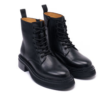 Load image into Gallery viewer, Derby lace-up boot black
