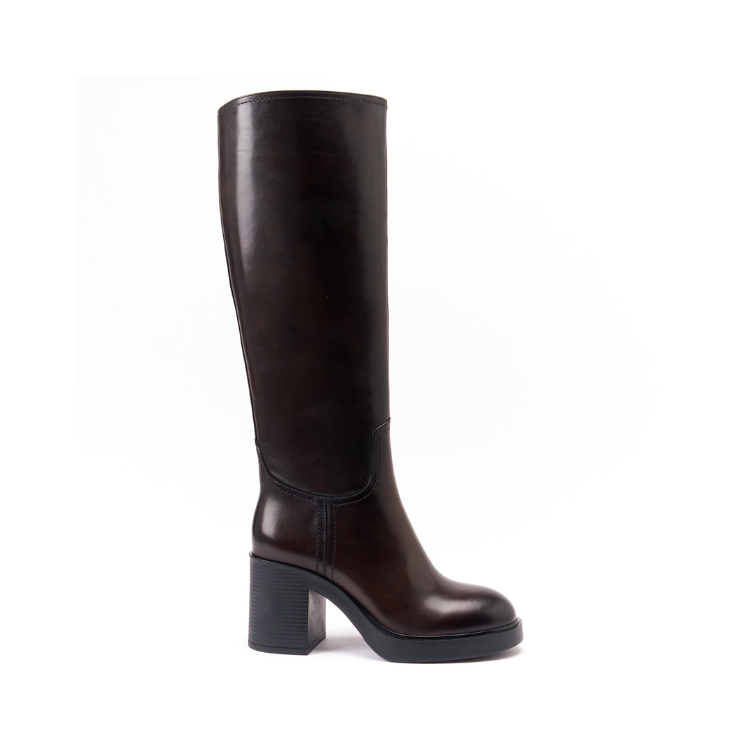 Heeled high tubular boot dark brown