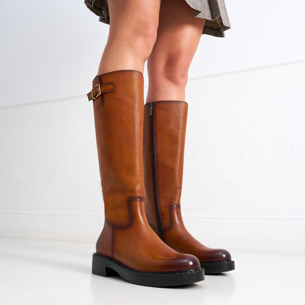 High boot brown