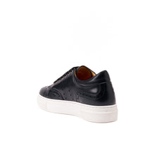 Load image into Gallery viewer, Wing tip sneaker black
