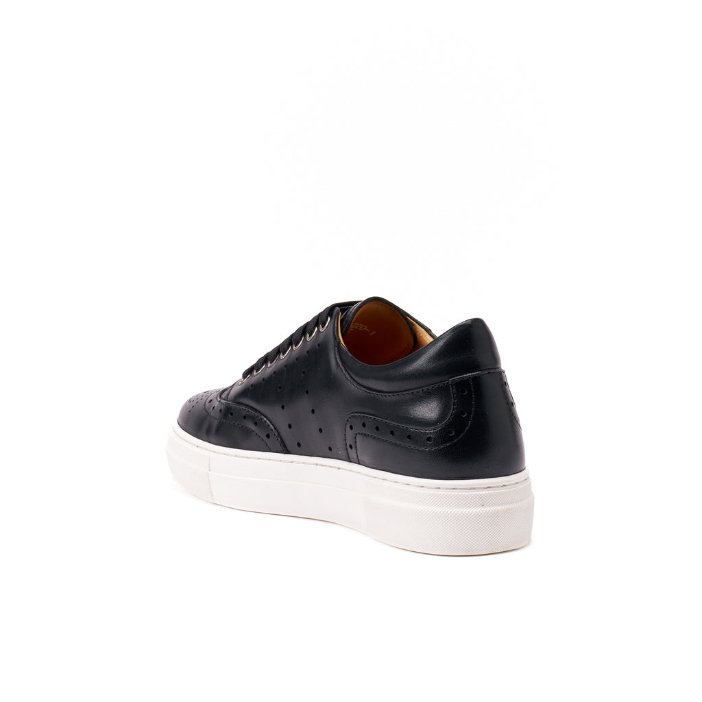 WING TIP SNEAKER BLACK