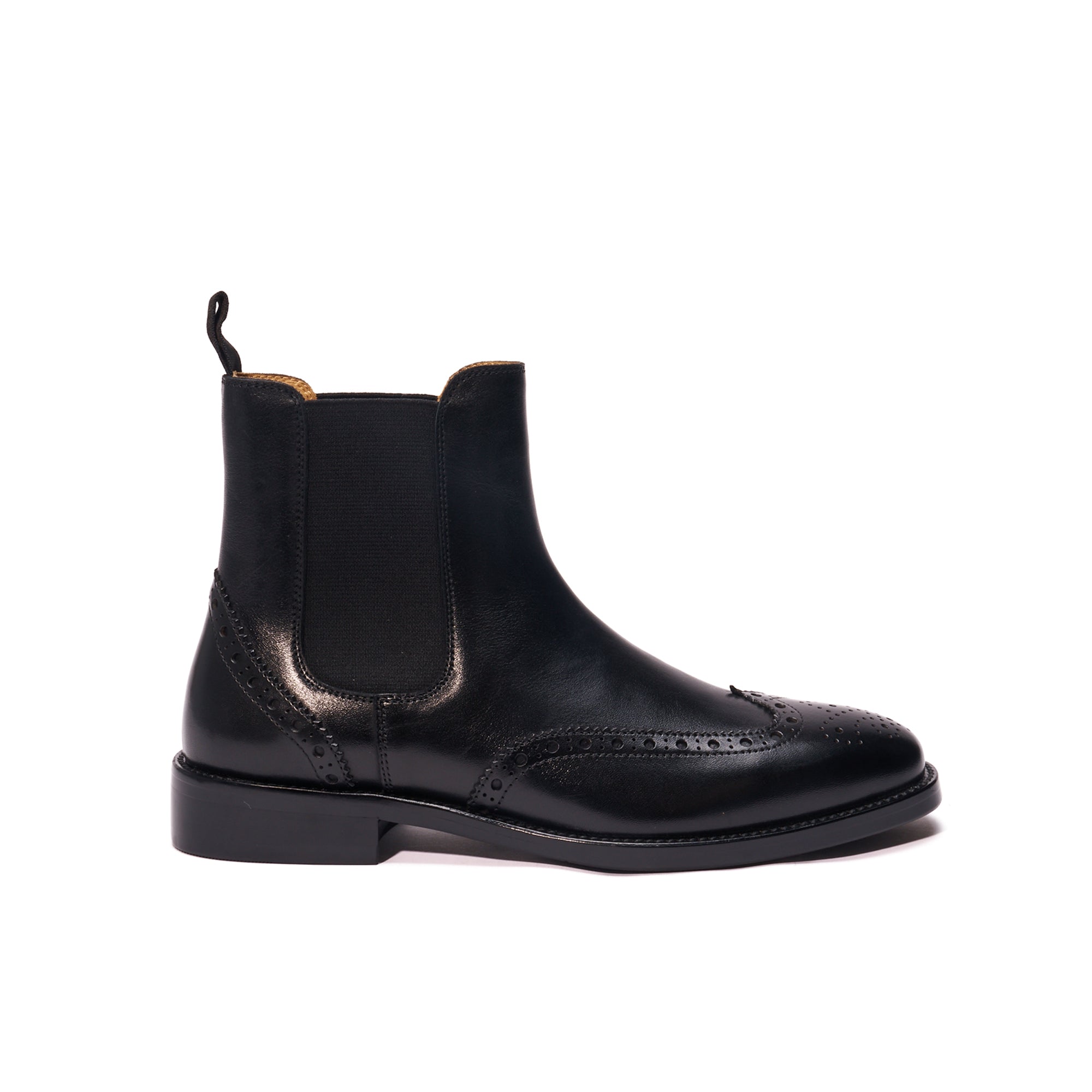 WING TIP CHELSEA BOOT