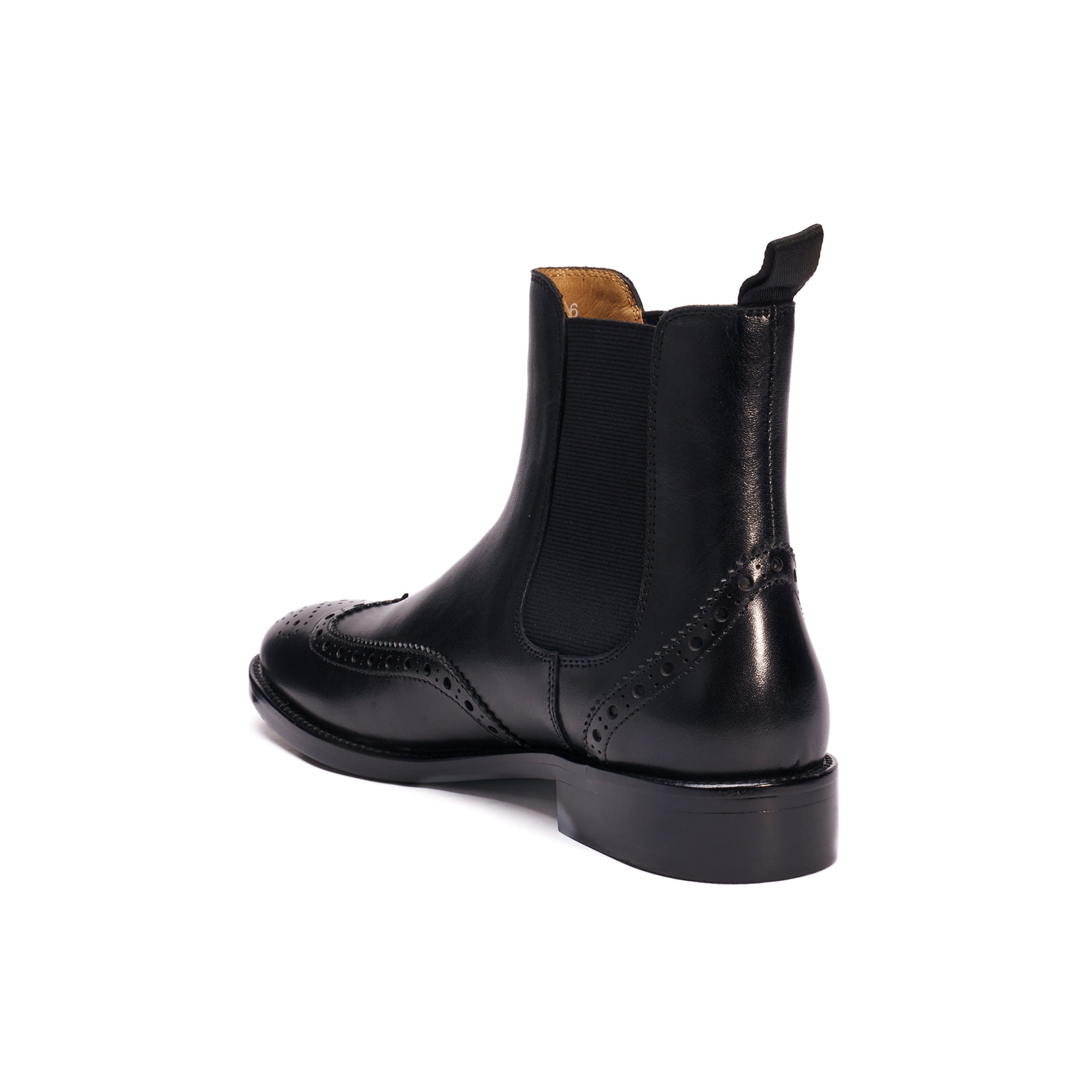WING TIP CHELSEA BOOT