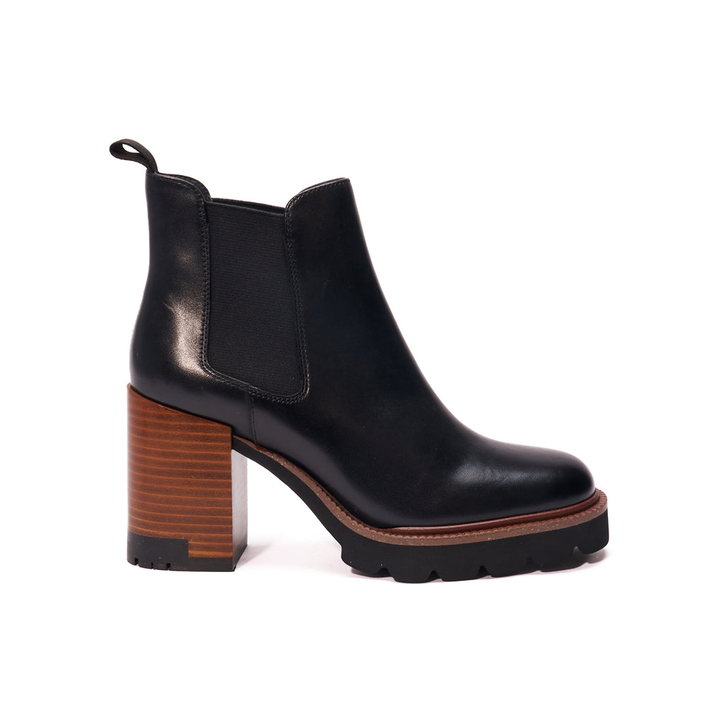 HEELED CHELSEA BOOT