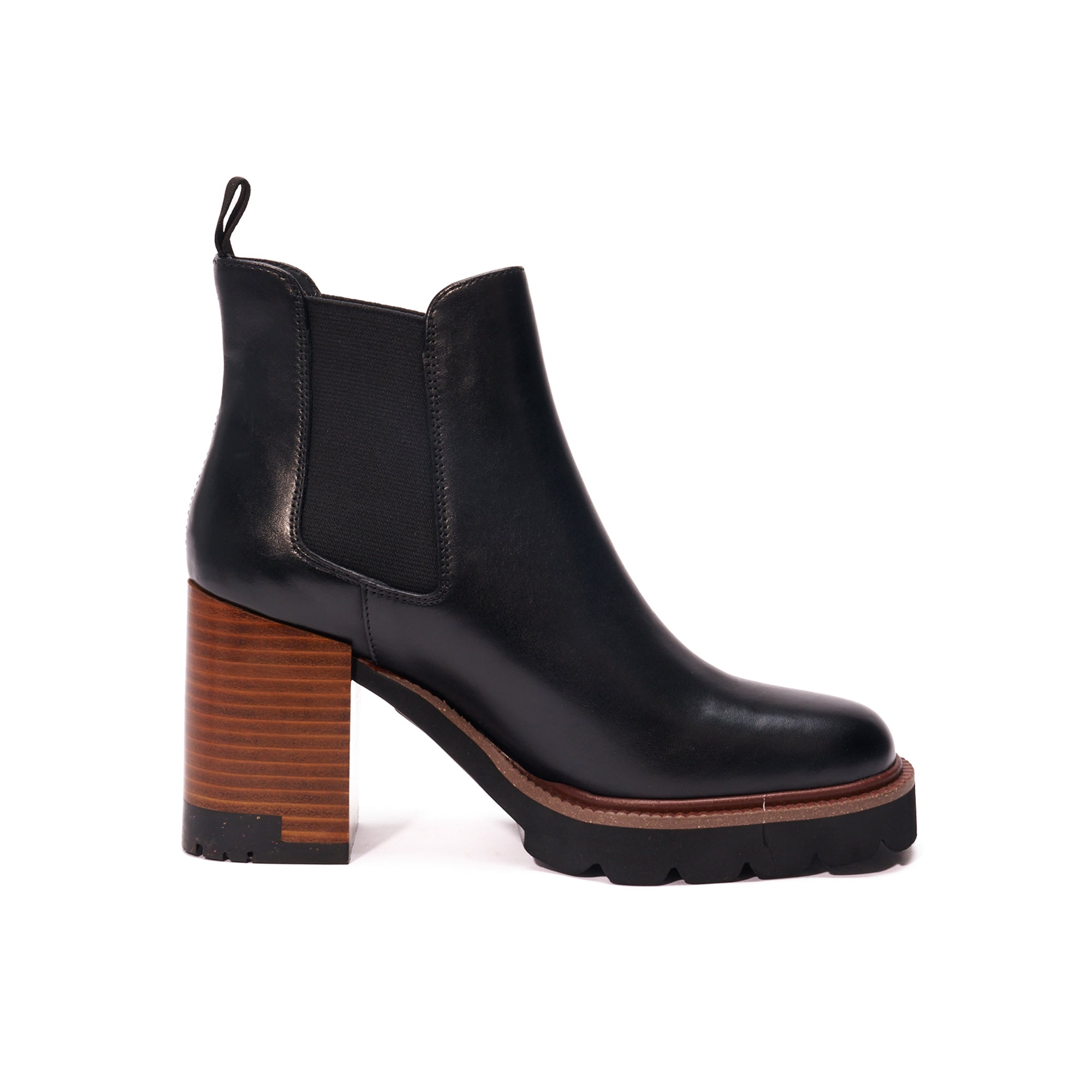 HEELED CHELSEA BOOT