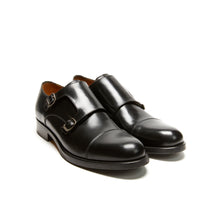 Load image into Gallery viewer, Straight cap monk strap black
