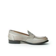 Load image into Gallery viewer, Penny loafer cloudy beige

