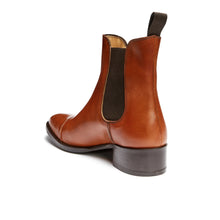 Load image into Gallery viewer, Straight cap chelsea boot tan brown
