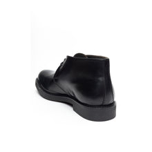 Load image into Gallery viewer, Chukka boot black
