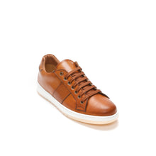 Carica l&#39;immagine nel visualizzatore di Gallery, Lace-Up sneaker tan brown
