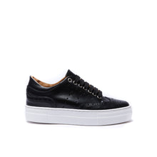 Load image into Gallery viewer, Wing tip sneaker black
